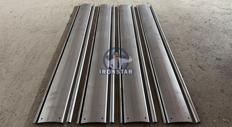 “Factory Direct Supply High Efficiency 0.7-1.2mm Thick Roller Shutter Door Making Machine Rolling Shutter Strip Profile Roll Forming Machine Low Price Hot Sale in Africa South America Asia”